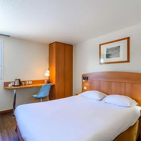 Szálloda Comfort Nord Amiens