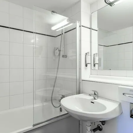 Ξενοδοχείο Comfort Nord 3*