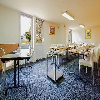 فندق Comfort Nord 3*